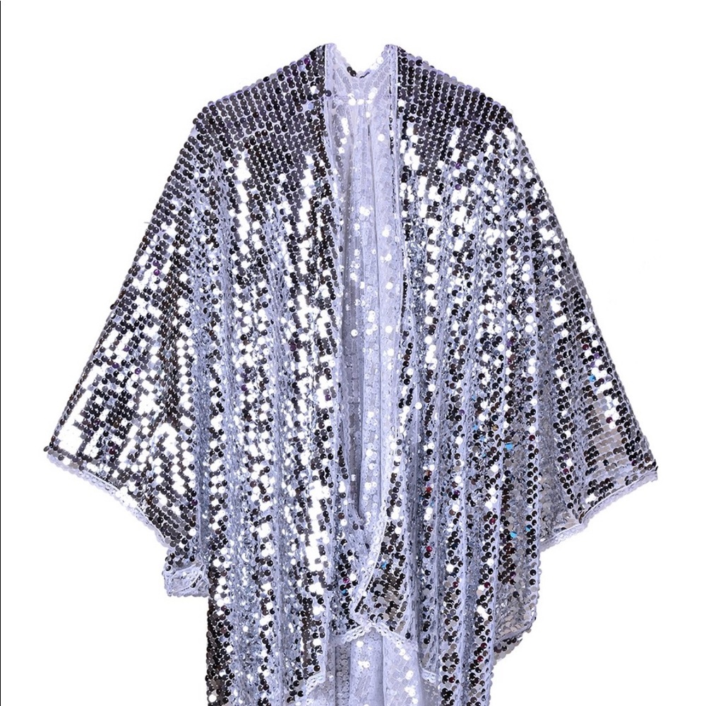The lumishop kimono